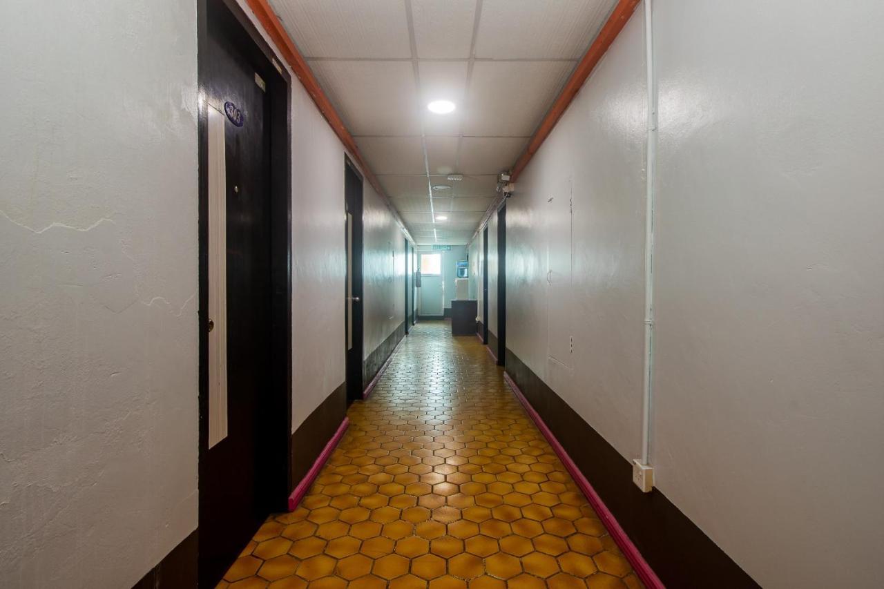 โอโย 90124 ปายัง ปูริ บารู โฮเทล Hotel Sarikei ภายนอก รูปภาพ