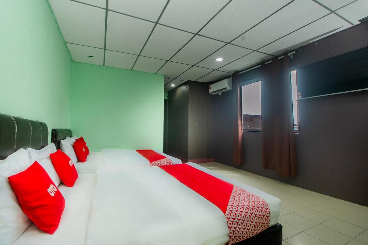 โอโย 90124 ปายัง ปูริ บารู โฮเทล Hotel Sarikei ภายนอก รูปภาพ