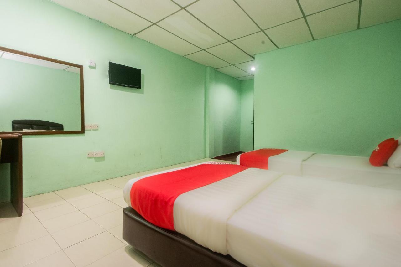 โอโย 90124 ปายัง ปูริ บารู โฮเทล Hotel Sarikei ภายนอก รูปภาพ