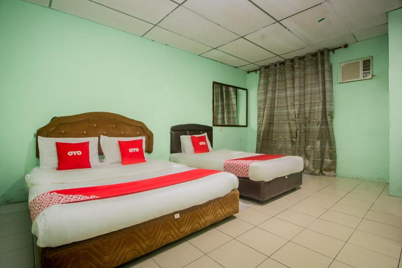โอโย 90124 ปายัง ปูริ บารู โฮเทล Hotel Sarikei ภายนอก รูปภาพ