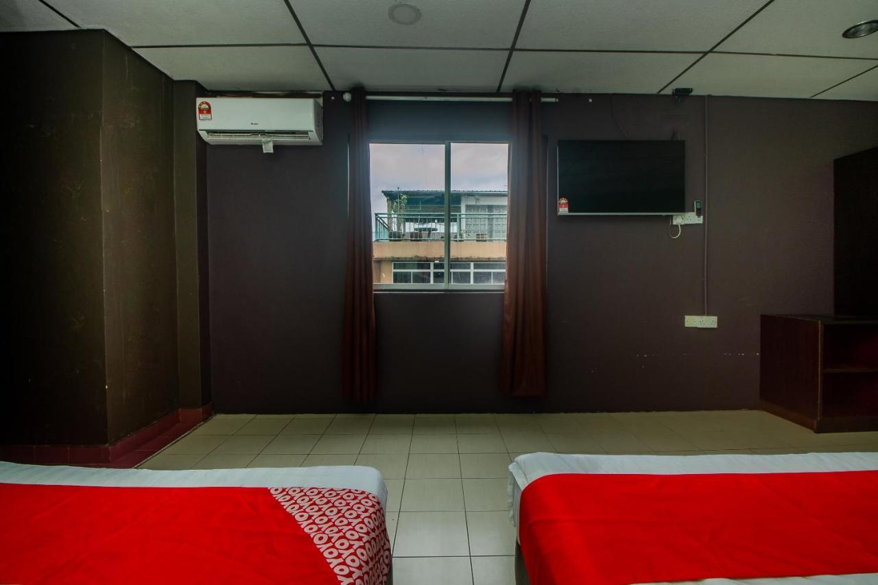 โอโย 90124 ปายัง ปูริ บารู โฮเทล Hotel Sarikei ภายนอก รูปภาพ