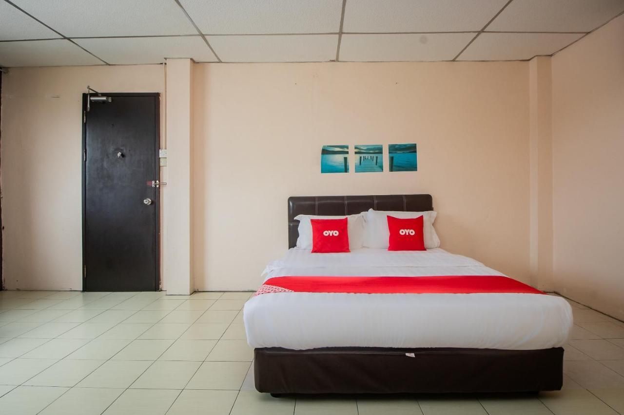 โอโย 90124 ปายัง ปูริ บารู โฮเทล Hotel Sarikei ภายนอก รูปภาพ