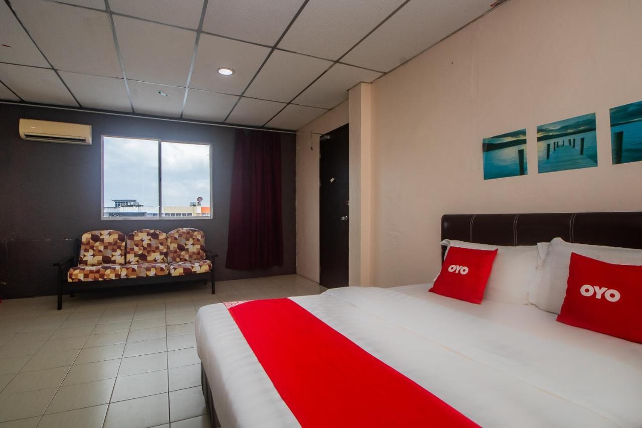 โอโย 90124 ปายัง ปูริ บารู โฮเทล Hotel Sarikei ภายนอก รูปภาพ